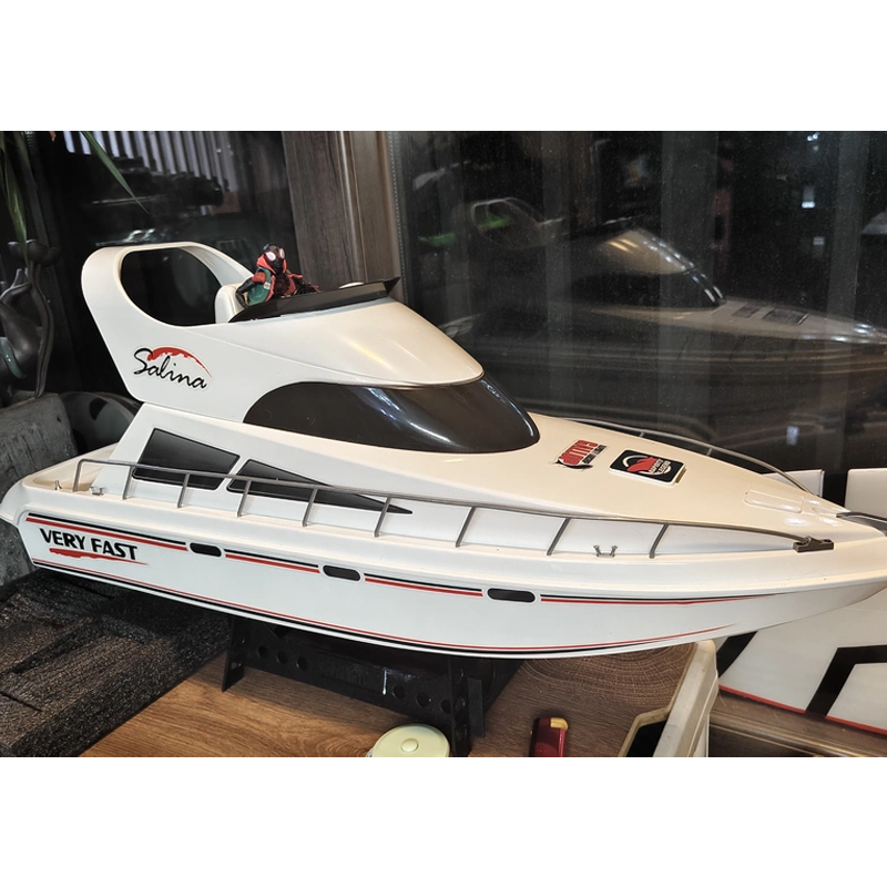 Model Kit Yacht - Barca Telecomandata ad Alta Velocità, Modello
