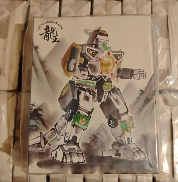 Disponibile Lucky Cat MICRO CO - Model Kit Megazord recensione e prezzo