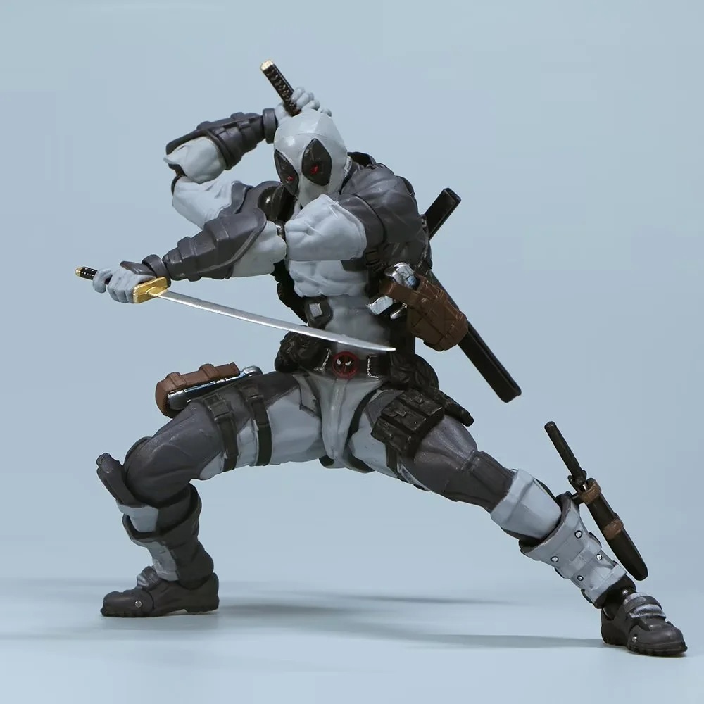 INCREDIBILE YAMAGUCHI Deadpool - Model Kit Deadpool recensione e prezzo