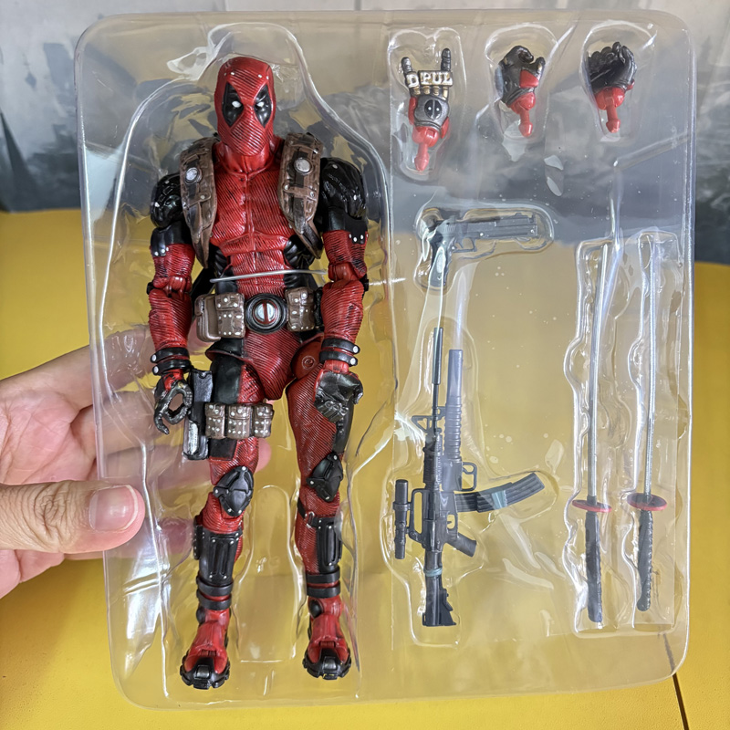 NECA Epic X-Men Deadpool Actio - Model Kit Deadpool recensione e prezzo